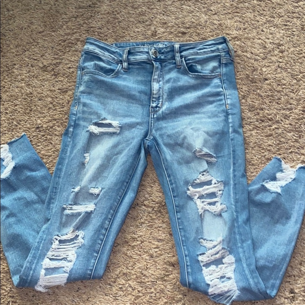 American eagle ripped jeans